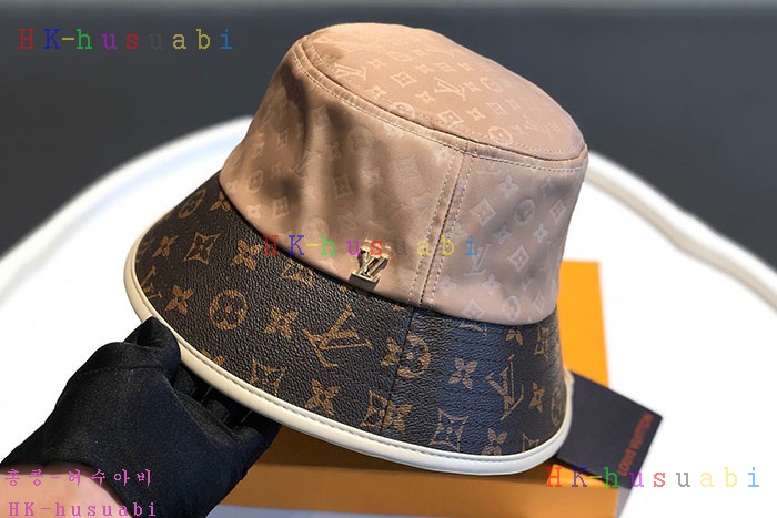 NEW 루이비통 모자 신상 LV 5277744