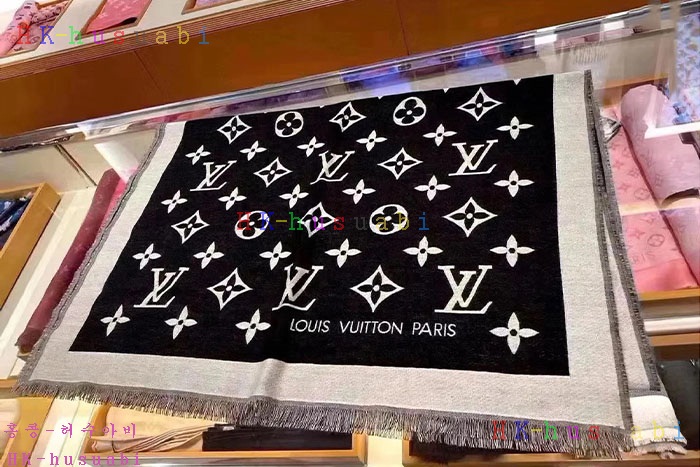 NEW 루이비통 머플러 신상 LV 8572269