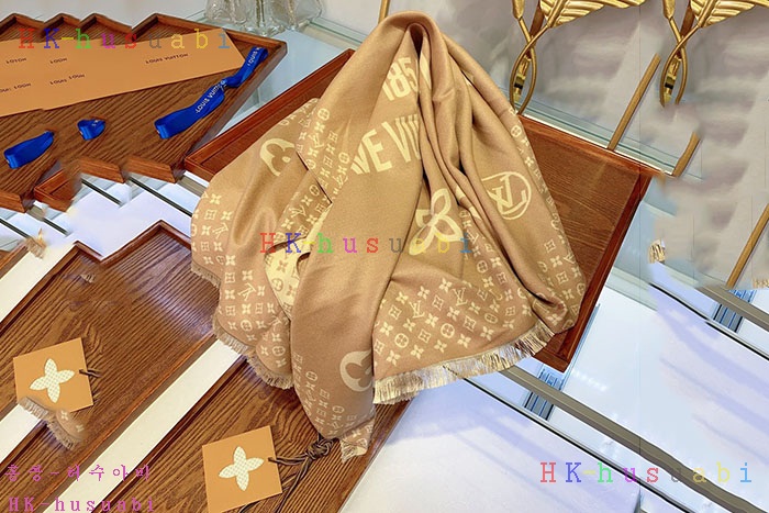 NEW 루이비통 머플러 신상 LV 8572276
