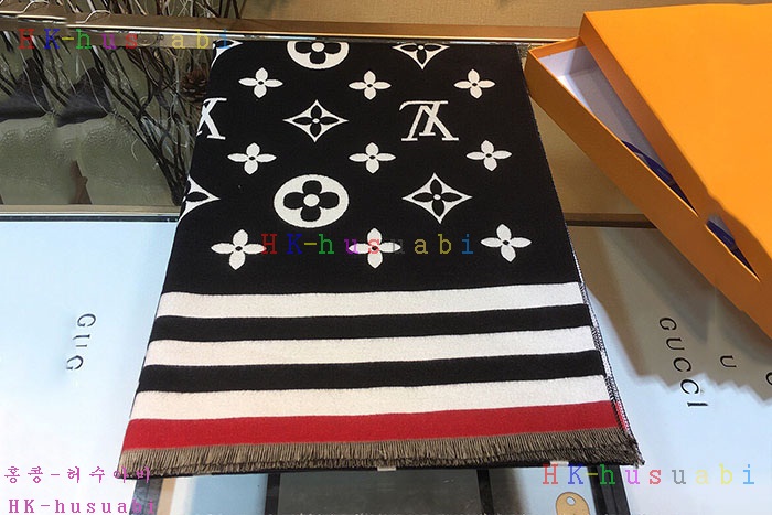 NEW 루이비통 머플러 신상 LV 8572289