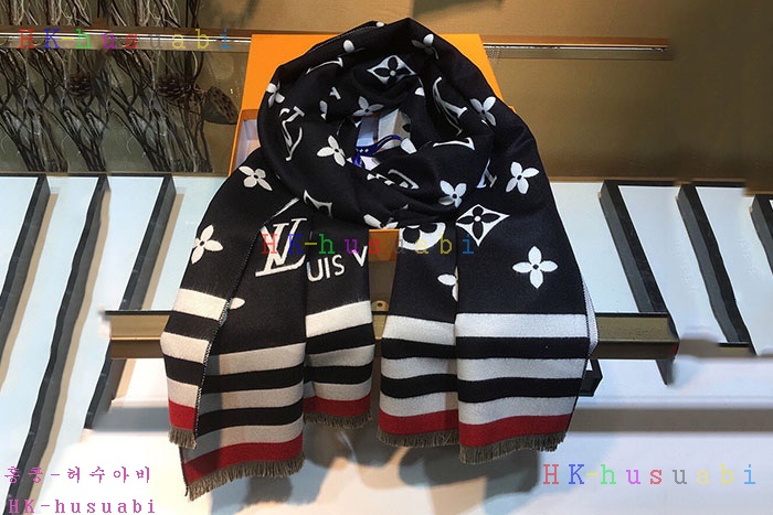 NEW 루이비통 머플러 신상 LV 8572289