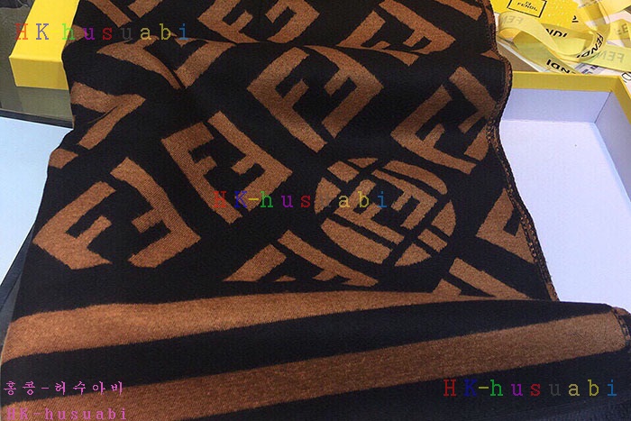 NEW 펜디 머플러 신상 FD 22434