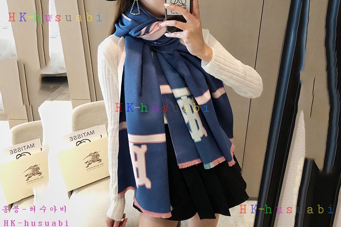 NEW 버버리 머플러 신상 BB 573367