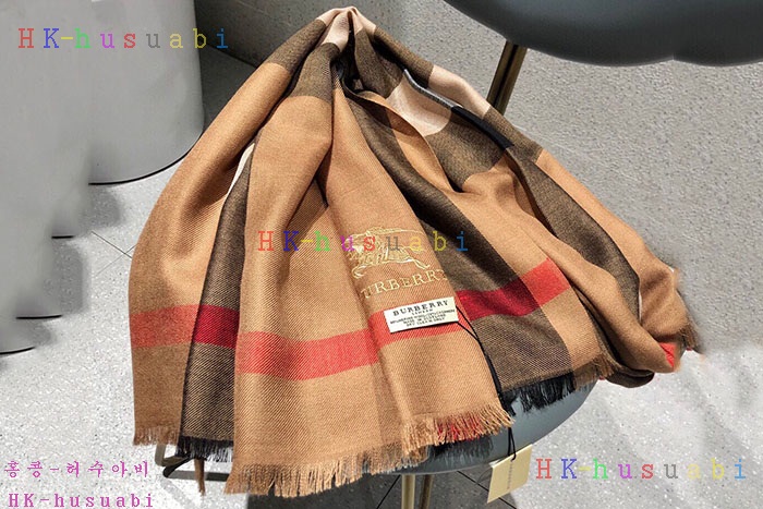 NEW 버버리 머플러 신상 BB 573360