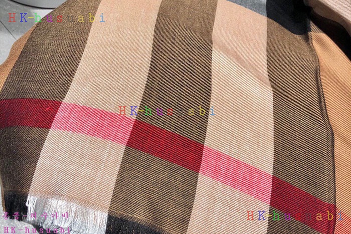 NEW 버버리 머플러 신상 BB 573360