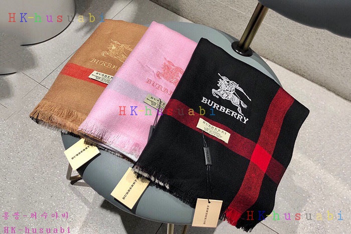 NEW 버버리 머플러 신상 BB 573360