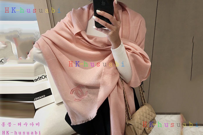 NEW 샤넬 머플러 신상 CH 2452239