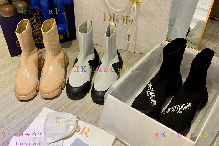 NEW 디올 신발 신상 DR 572228