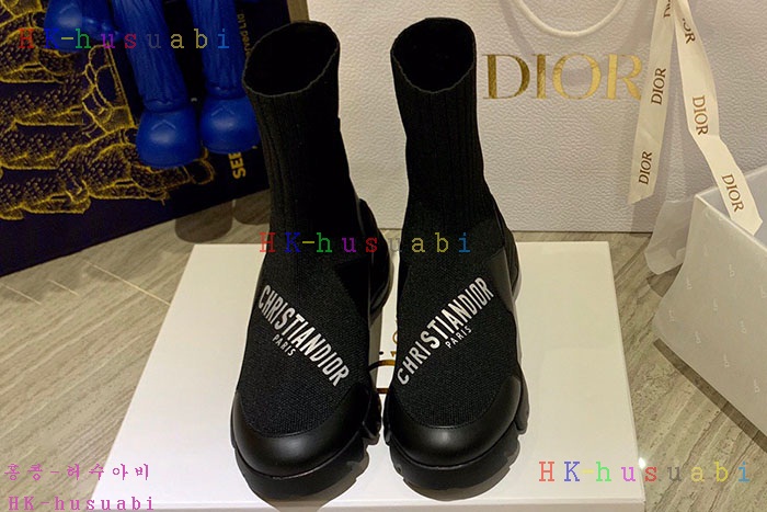 NEW 디올 신발 신상 DR 572228