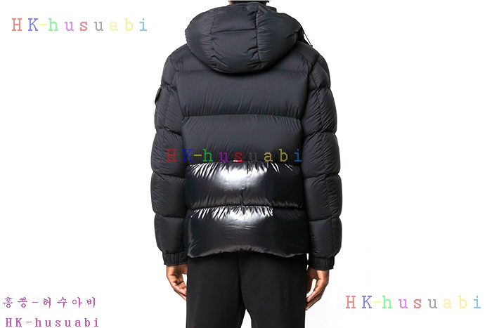 NEW 몽클레어 패딩 신상 M 6383521