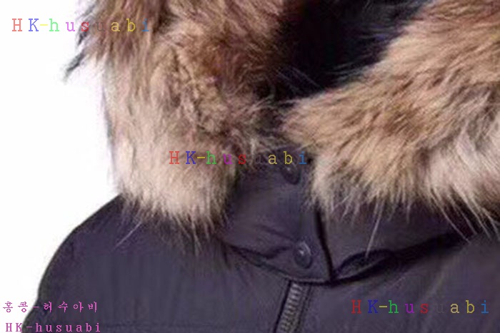 NEW 무스너클 패딩 신상 M 625235