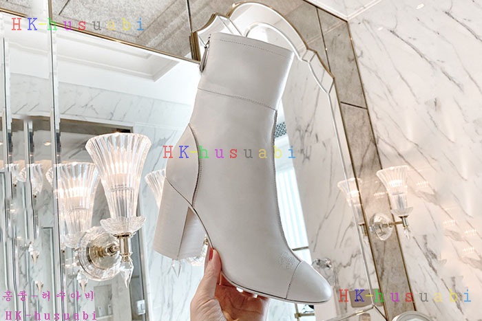 NEW 샤넬 부츠 신상 C 527336