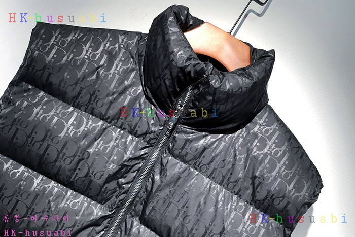 NEW 디올 패딩조끼 신상 DR 539973