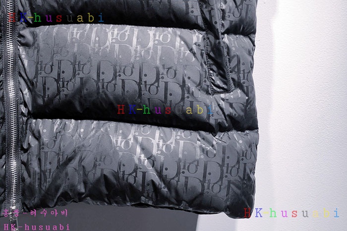 NEW 디올 패딩조끼 신상 DR 539973