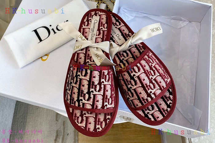 NEW 디올 슬리퍼 신상 DR 253706