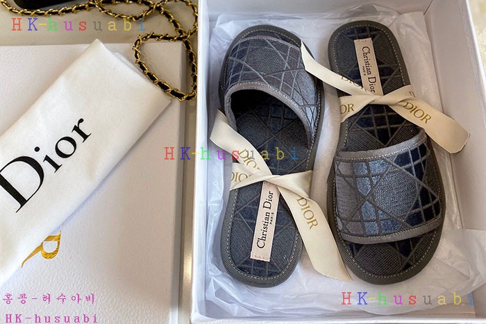 NEW 디올 슬리퍼 신상 DR 253691