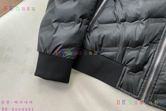NEW 펜디  패딩 신상 FD 722508