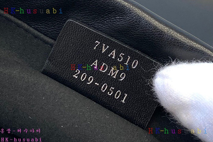 ★미러급★펜디 로고 팩 숄더 스트랩 파우치 FD 55531-3