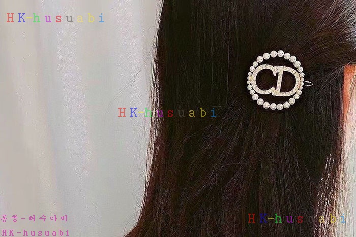 NEW 디올 헤어핀 신상 DR 8572267