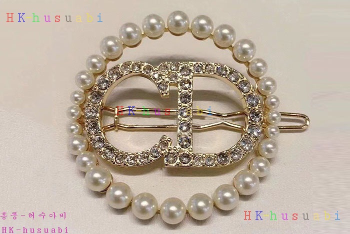 NEW 디올 헤어핀 신상 DR 8572267