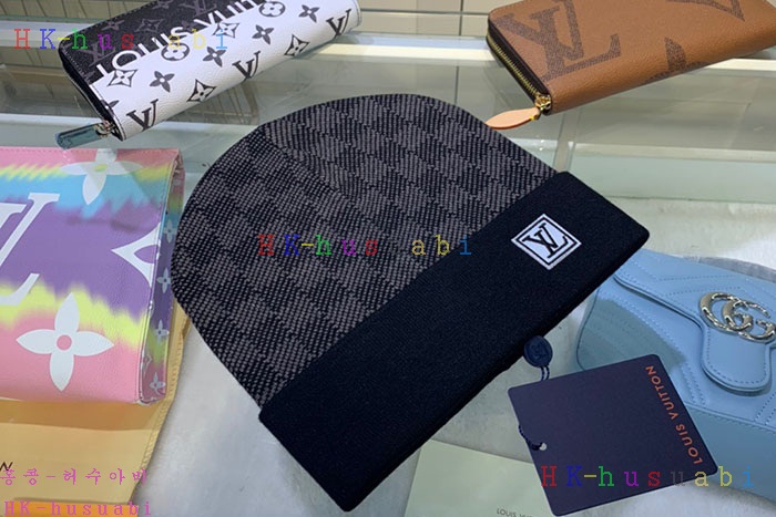 NEW 루이비통 모자 신상 LV 236630