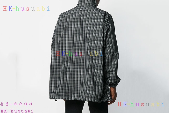 NEW 발렌시아가 상의 신상 B 428550