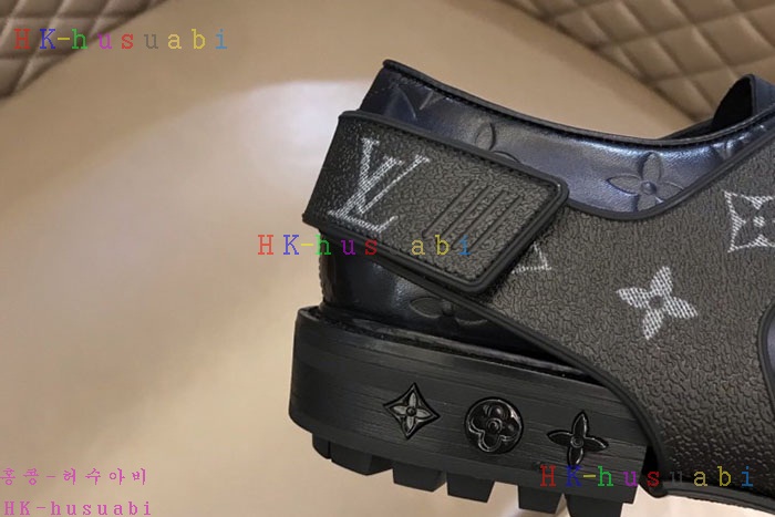 NEW 루이비통 신발  신상 LV 5736553