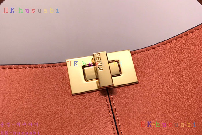 ★미러급★ 펜디 피카부백 FD 2777422