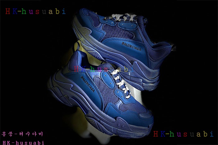 NEW 발렌시아가 스니커즈 신상 B 769259