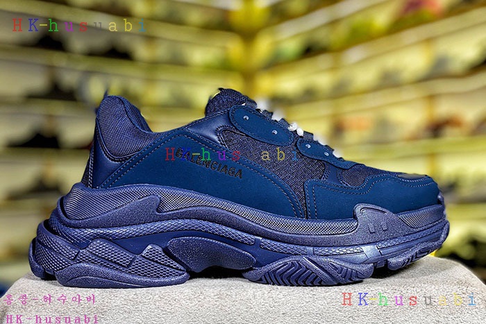 NEW 발렌시아가 스니커즈 신상 B 769259