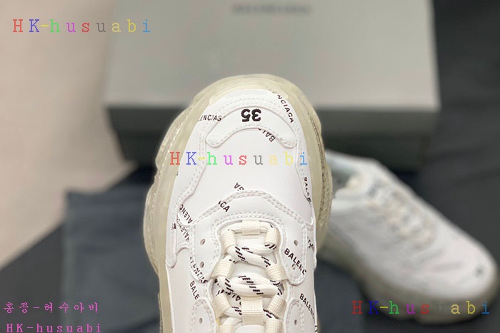 NEW 발렌시아가 스니커즈 신상 B 769253