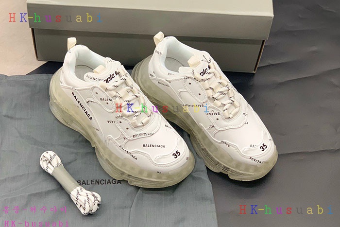 NEW 발렌시아가 스니커즈 신상 B 769253