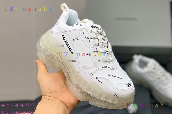 NEW 발렌시아가 스니커즈 신상 B 769253
