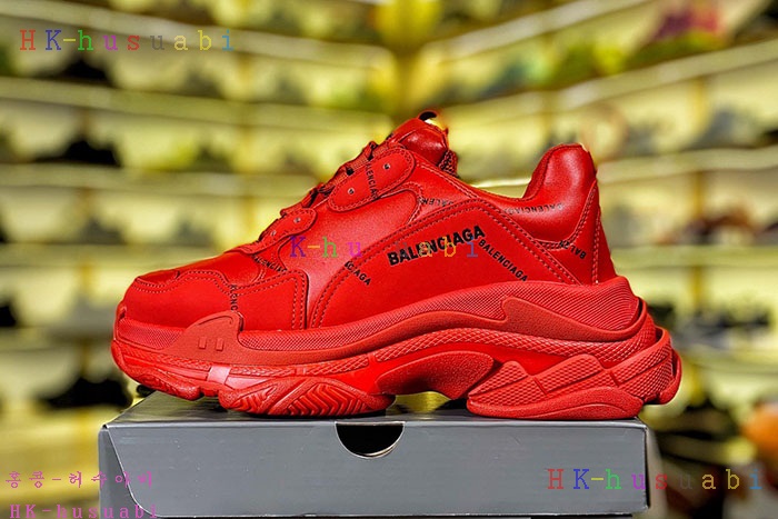 NEW 발렌시아가 스니커즈 신상 B 769258