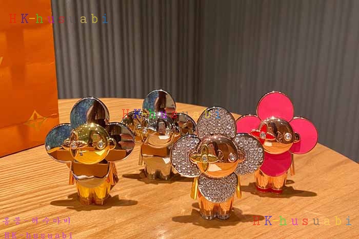NEW  루이비통 백 참 & 키 홀더 222351