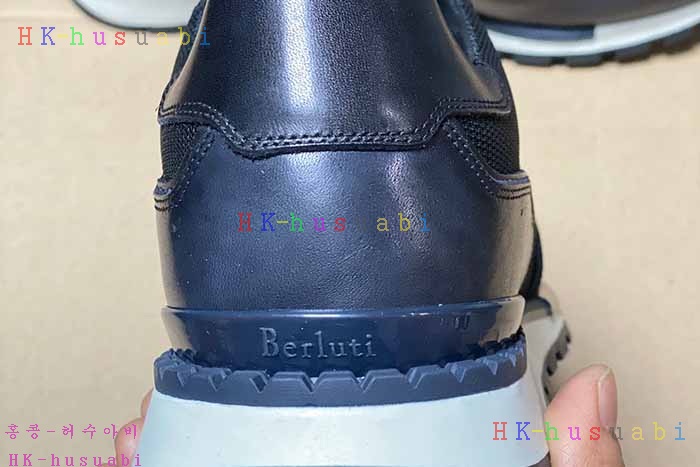 NEW 벨루티 스니커즈 신상 B 4268337