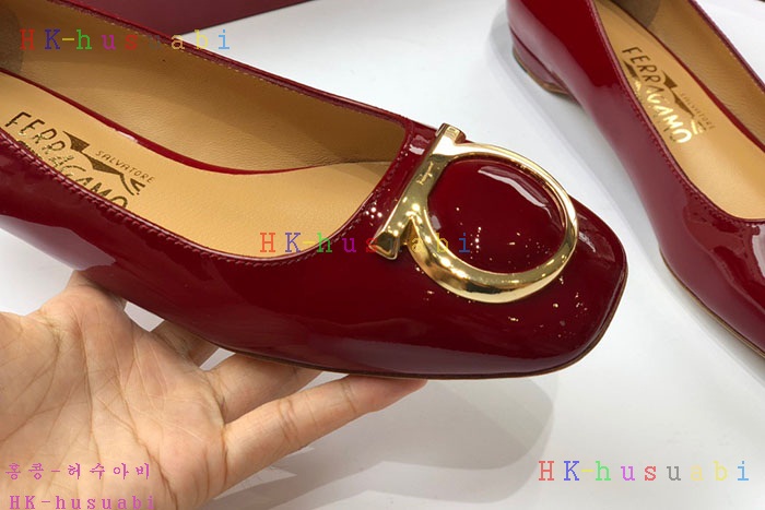 NEW 페라가모 신발 신상 F 4758230