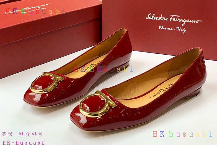 NEW 페라가모 신발 신상 F 4758230