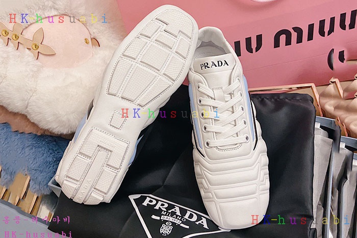 NEW  프라다 신발 신상 P 249663