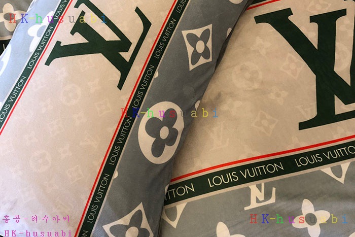 NEW 루이비통 침구셋트 LV 758118