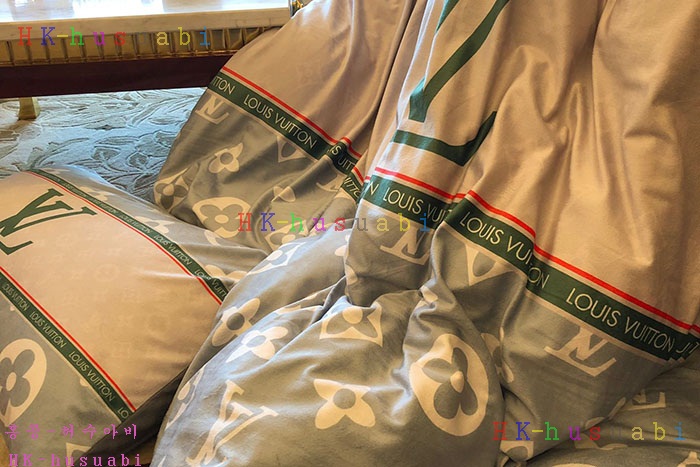 NEW 루이비통 침구셋트 LV 758118