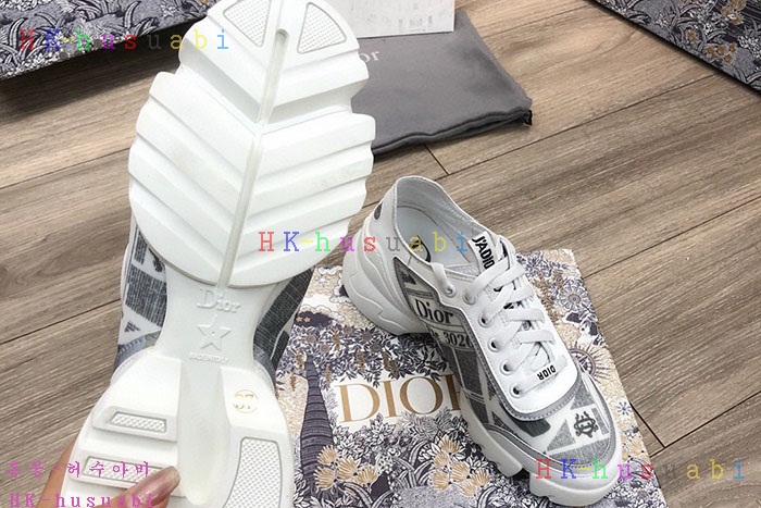 NEW 디올 신발 신상 DR 1243570