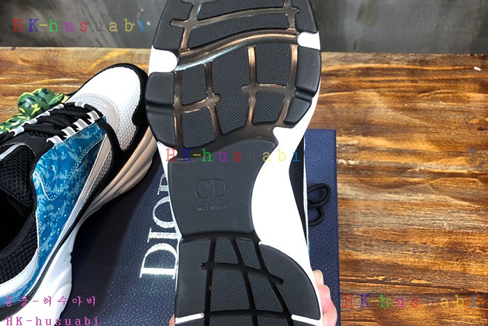 NEW 디올 신발 신상 DR 4258236