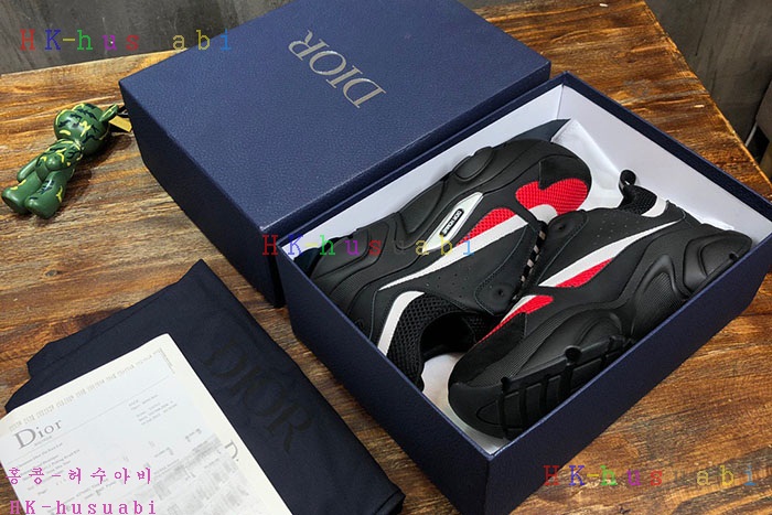 NEW 디올 신발 신상 DR 4258237