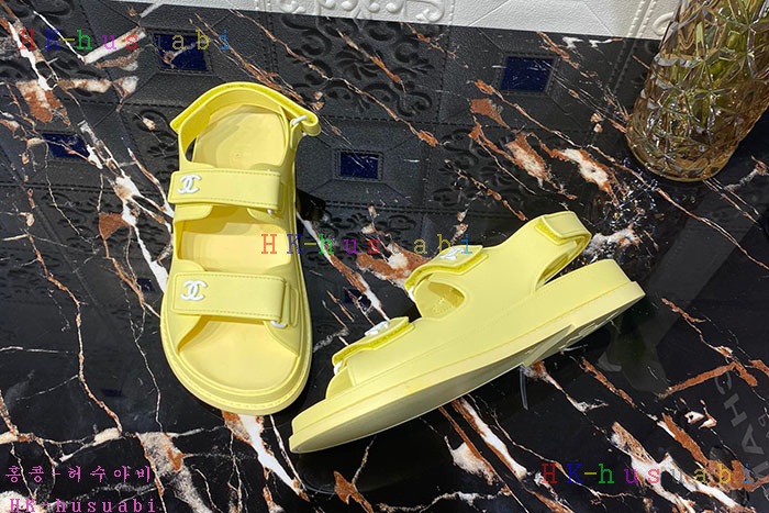 NEW 샤넬 샌들 신상 C 1425907