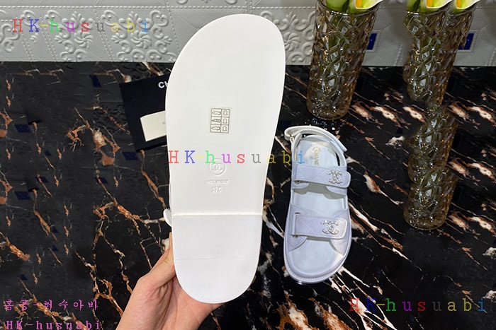 NEW 샤넬 샌들 신상 C 1425880