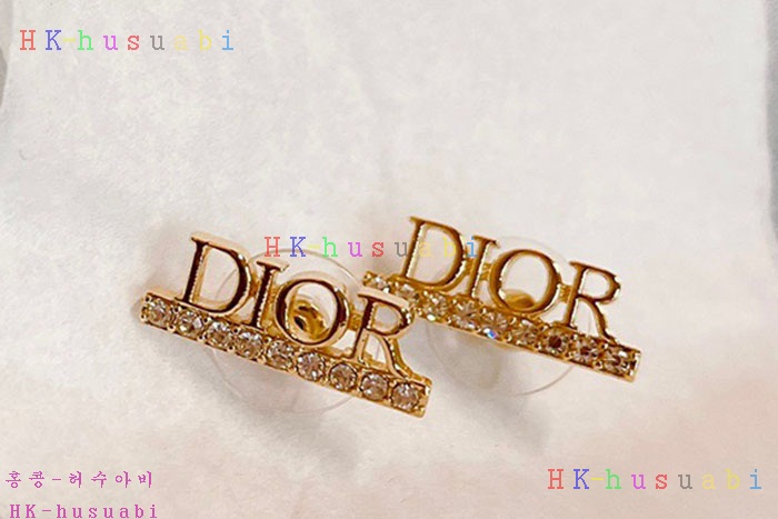 NEW 디올 귀걸이 신상 DR 342575