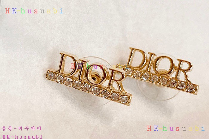 NEW 디올 귀걸이 신상 DR 342575