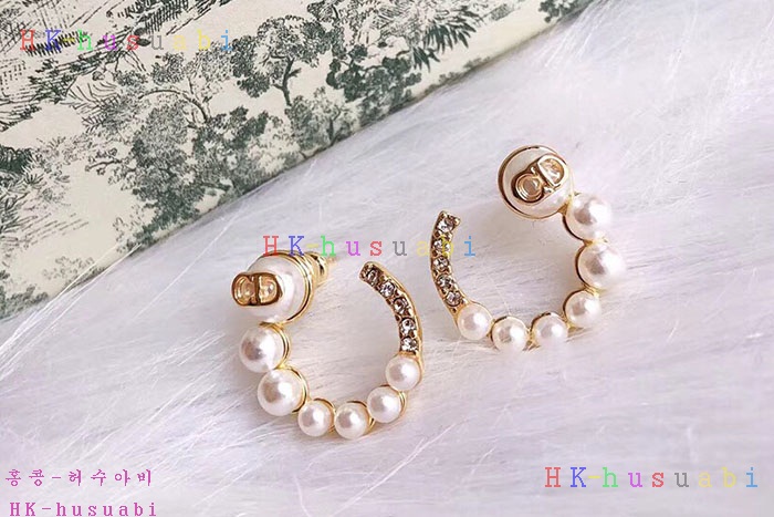 NEW 디올 귀걸이 신상 DR 342570