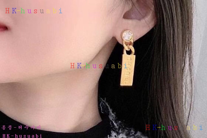 NEW 샤넬 귀걸이 신상 C 727552